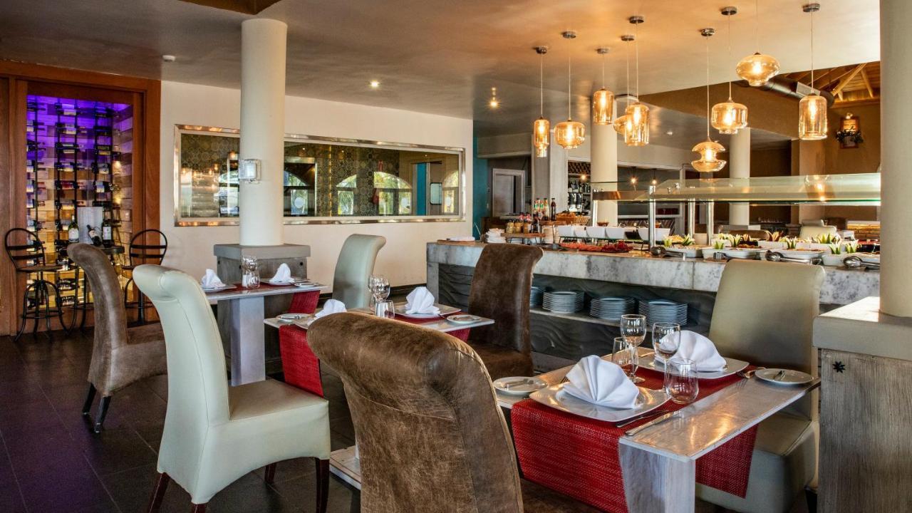 Be Live Collection Punta Cana Adults Only Exteriör bild The restaurant