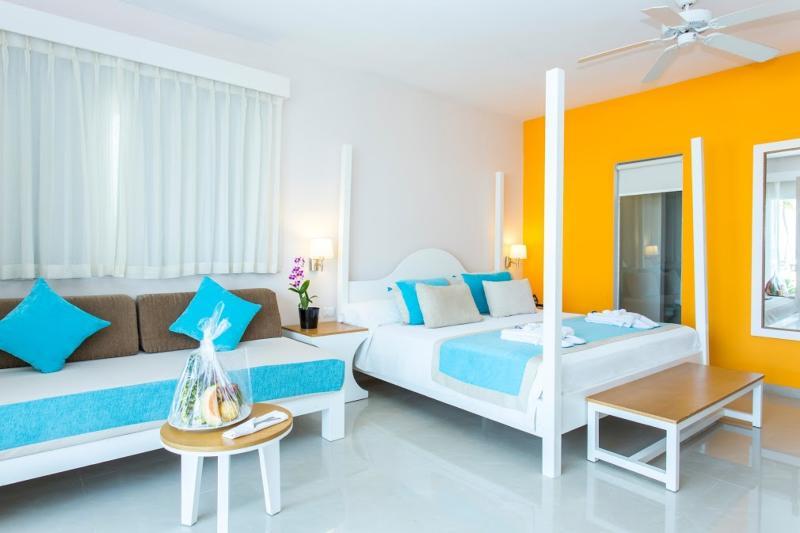 Be Live Collection Punta Cana Adults Only Exteriör bild A room at the hotel