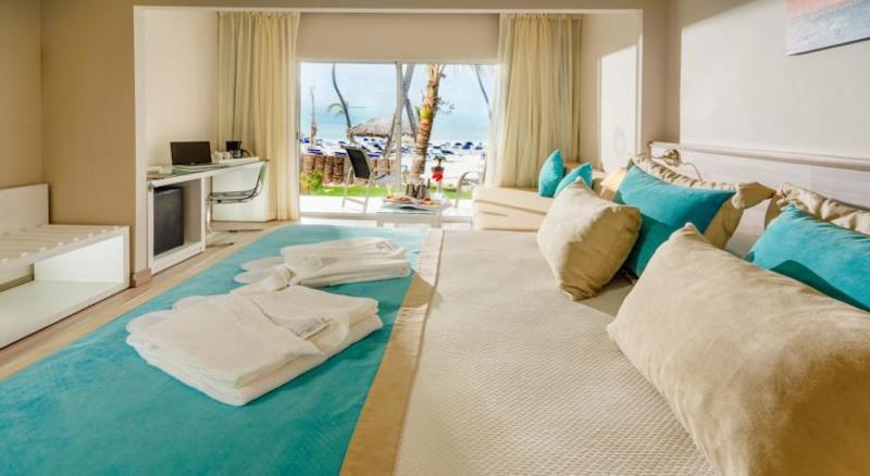 Be Live Collection Punta Cana Adults Only Exteriör bild Junior Suite