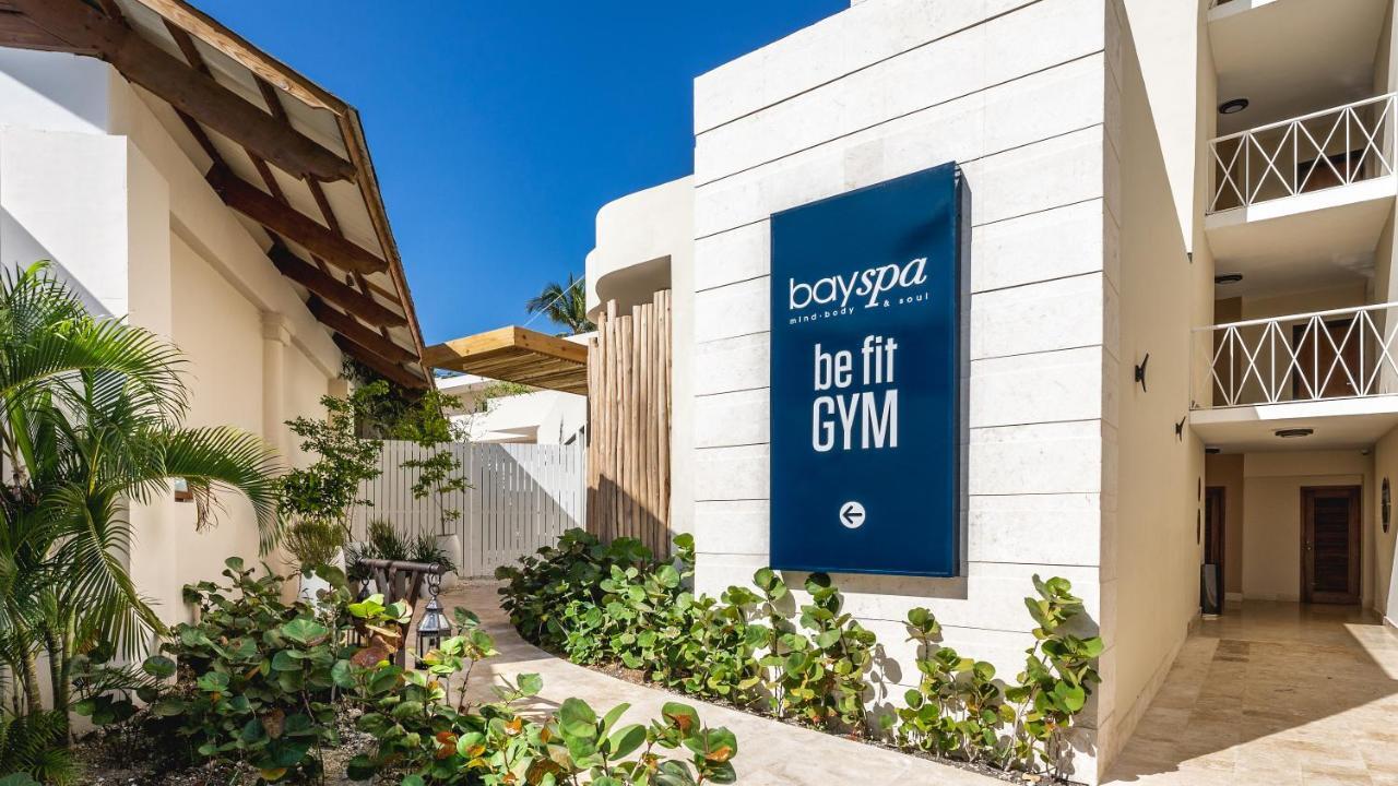 Be Live Collection Punta Cana Adults Only Exteriör bild The entrance to the boyspa at the Atlantis Paradise Island